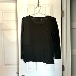 Old Navy Medium Long Sleeve Linen Blend Boyfriend Tee